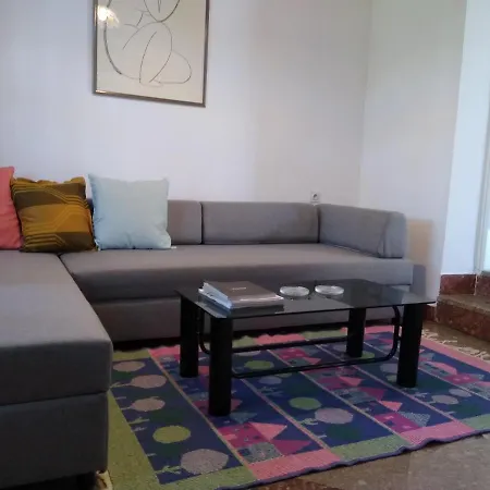 For 2 Apartment