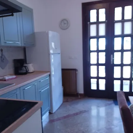 For 2 Apartment *